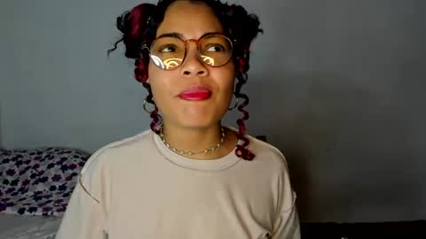 Jadeleidy Dorthini online show from 03-08-25, 12:22