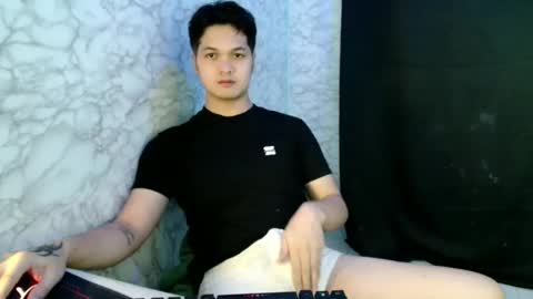 jade_halo online show from 06-01-26, 09:11