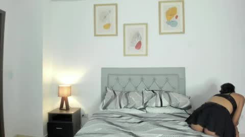 Jade smile online show from 03-31-26, 02:06