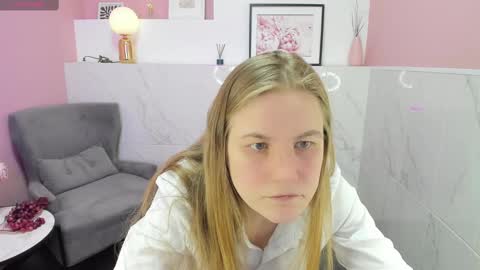 Jade online show from 02-20-25, 03:34