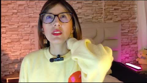 Snapshot of jade_white_ chatting on 04-27-26, 04:27 jade white online show from 04-27-26, 04:27