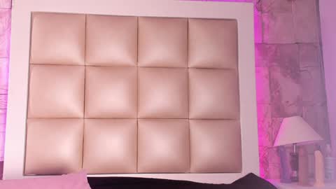 jadeestudios online show from 01-24-25, 03:45