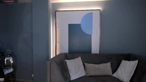 JADE EVANS online show from 12-20-25, 08:05