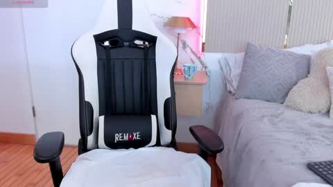 Jadeh online show from 01-29-25, 09:39