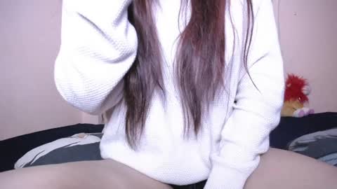 Snapshot of jademadisson chatting on 09-10-25, 03:01 jade online show from 09-10-25, 03:01