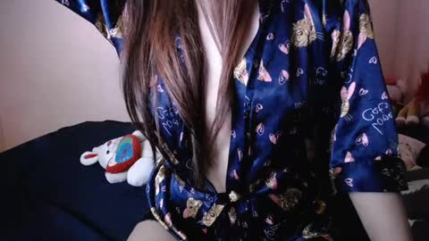 Snapshot of jademadisson chatting on 09-12-25, 03:45 jade online show from 09-12-25, 03:45