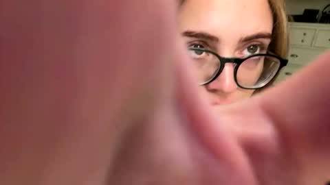 Snapshot of jademonroe0522 chatting on 12-22-25, 10:12 jademonroe0522 online show from 12-22-25, 10:12