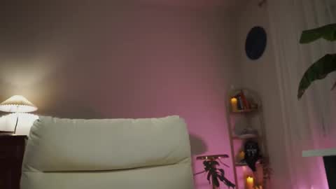 Snapshot of jadeperez_ chatting on 11-07-25, 04:12 Jade online show from 11-07-25, 04:12