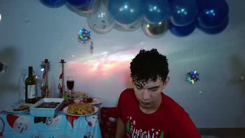 Snapshot of jaedasky_ chatting on 12-25-24, 08:07 javi15 online show from 12-25-24, 08:07