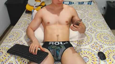 jahshot4 online show from 10-06-25, 07:44