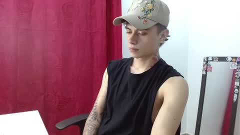 Snapshot of jaico_santos1 chatting on 05-13-26, 11:44 Jaico online show from 05-13-26, 11:44