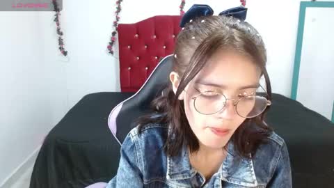 Snapshot of jaide412638 chatting on 05-22-26, 09:31 jaide412638 online show from 05-22-26, 09:31