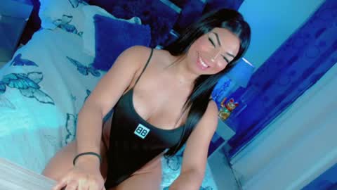 Snapshot of jairodaniel1883 chatting on 05-21-26, 12:17 KAMILA D LOS ANGELES online show from 05-21-26, 12:17