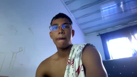 Snapshot of jairsalazar167 chatting on 01-17-26, 03:06 jairsalazar167 online show from 01-17-26, 03:06