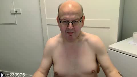 Jake2309 online show from 10-15-25, 07:58