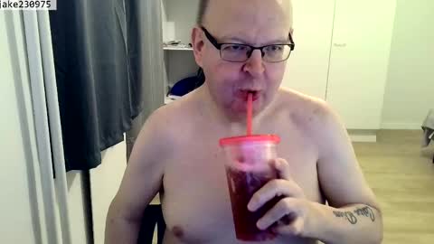 Jake2309 online show from 04-05-26, 07:11