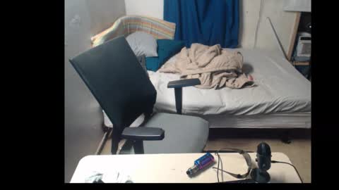 showingitoff online show from 10-31-25, 04:13