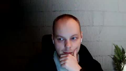 jake_341 online show from 12-22-25, 01:41