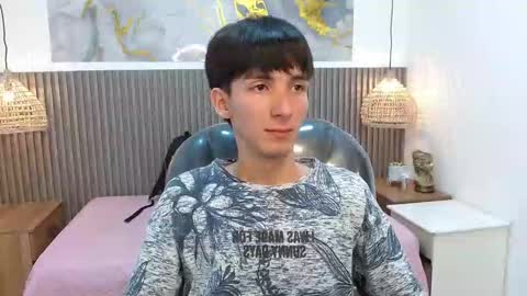 Snapshot of jake_evanss_ chatting on 11-18-25, 01:15 JAKE online show from 11-18-25, 01:15