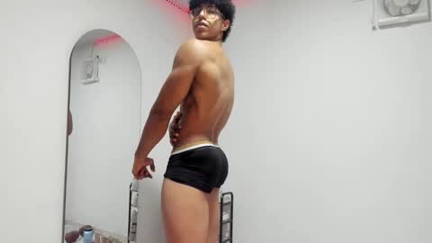 Snapshot of jake_hill1 chatting on 01-03-25, 01:16 jake_hill1 online show from 01-03-25, 01:16