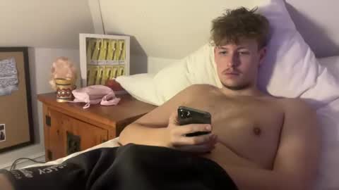 jake_jackson1 online show from 09-29-25, 08:19