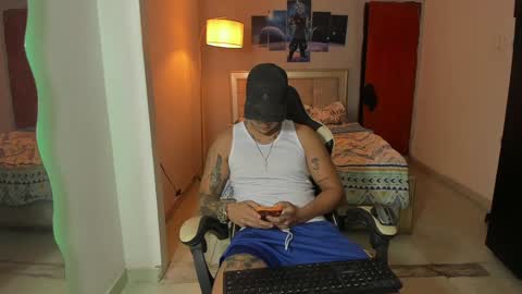 Jake Pons online show from 01-06-25, 01:42