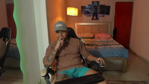 Jake Pons online show from 02-01-25, 01:34