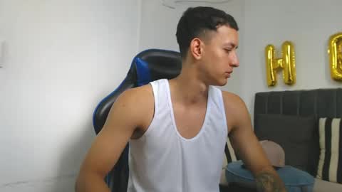 Hi guys im new 3 online show from 05-26-26, 06:26
