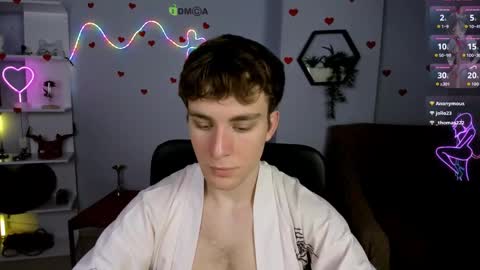 Snapshot of jake_wilders chatting on 05-08-26, 04:01 Jake online show from 05-08-26, 04:01