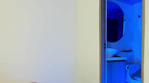 Santiago online show from 02-16-25, 02:20