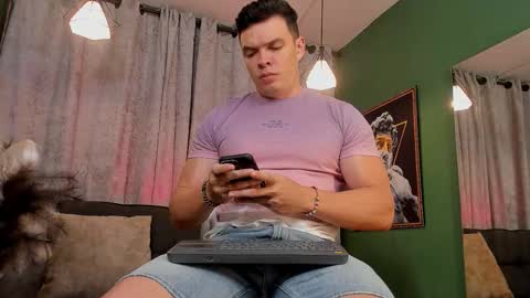 Snapshot of jakee_tyler chatting on 11-02-25, 10:34 Jake Tyler online show from 11-02-25, 10:34