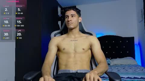 Snapshot of jakemonroe1 chatting on 06-19-26, 02:21 JakeMonroe online show from 06-19-26, 02:21