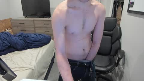 Snapshot of jakesnake442 chatting on 01-05-25, 03:53 jakesnake442 online show from 01-05-25, 03:53