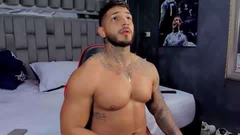 my name is sebas If you come here dont hesitate to say hello Im a guy who really likes having conversations and having hot online show from 03-26-26, 03:17