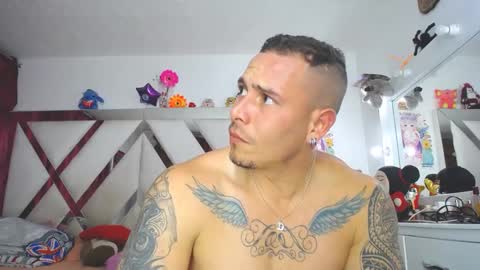 Snapshot of jakson_hot chatting on 02-14-25, 12:51 pipe online show from 02-14-25, 12:51