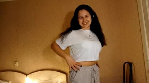 Lisa online show from 10-01-25, 05:08