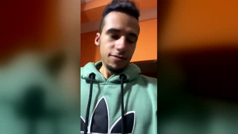Snapshot of jalfredo5 chatting on 01-12-26, 02:28 jalfredo5 online show from 01-12-26, 02:28