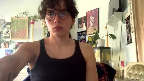 August online show from 10-18-25, 04:41