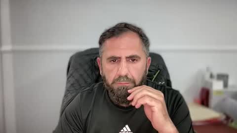 Snapshot of jam0786 chatting on 11-24-25, 04:45 jam0786 online show from 11-24-25, 04:45