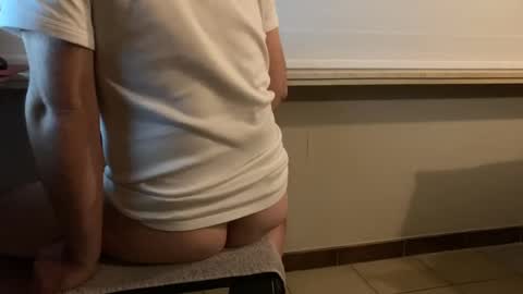 Snapshot of jam_344 chatting on 12-07-24, 05:20 jam_344 online show from 12-07-24, 05:20