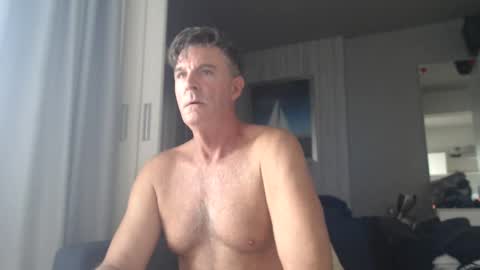 Snapshot of jam_on_it chatting on 02-07-25, 03:55 JAM online show from 02-07-25, 03:55