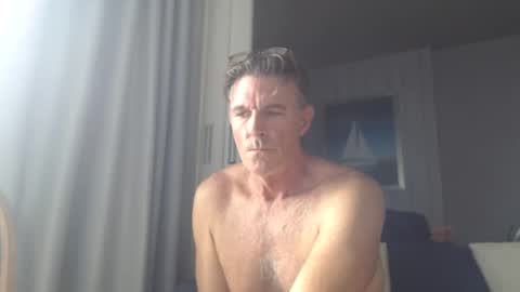 Snapshot of jam_on_it chatting on 02-19-25, 06:00 JAM online show from 02-19-25, 06:00
