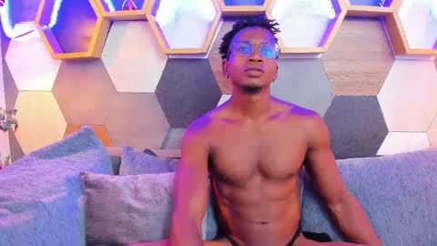   online show from 03-03-25, 11:03