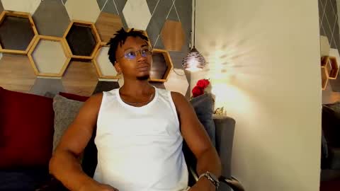   online show from 09-09-25, 04:34