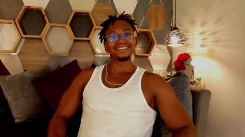   online show from 09-10-25, 04:23