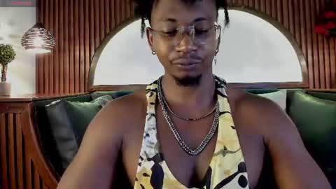 Snapshot of jamalmyst_ chatting on 06-26-26, 08:46 online show from 06-26-26, 08:46