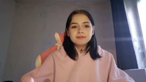 Mila online show from 05-30-26, 05:04