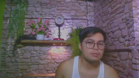Snapshot of jamel_poka91 chatting on 10-04-25, 10:02 asian jameeee online show from 10-04-25, 10:02