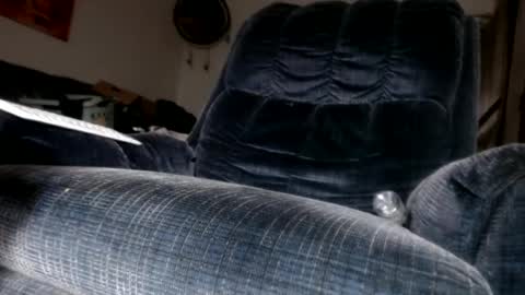 what you in too online show from 12-19-24, 08:23