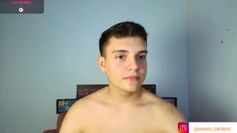 Snapshot of james_carter77 chatting on 07-07-26, 12:24 james online show from 07-07-26, 12:24